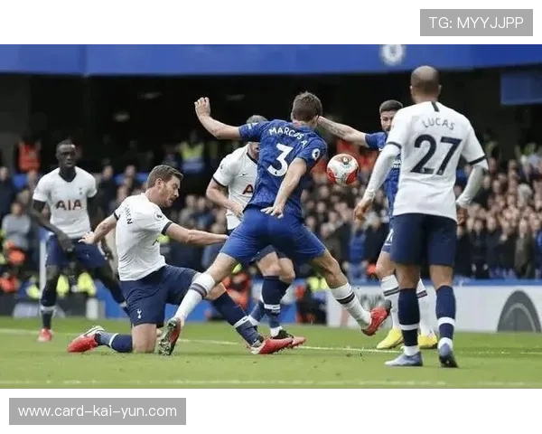 英超热刺中路穿插_关键时刻抢得先机的战术解码与现场魅力